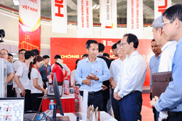 Trường Hóa và Khoa học Sự sống đưa công nghệ lên men, chưng cất vào không gian đổi mới sáng tạo của Bách khoa Hà Nội